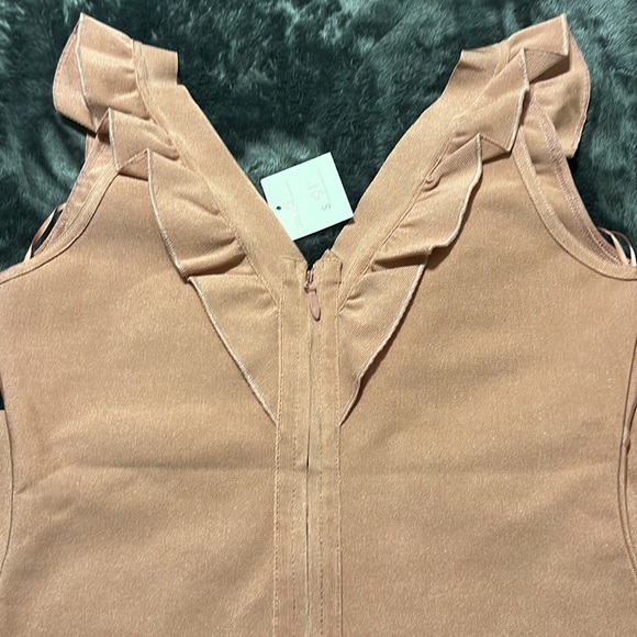 Pink Fitted Dress - Picture 3 of 5